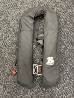 Secumar Rettungsweste Mystic 150N Schwarz Mit Harness